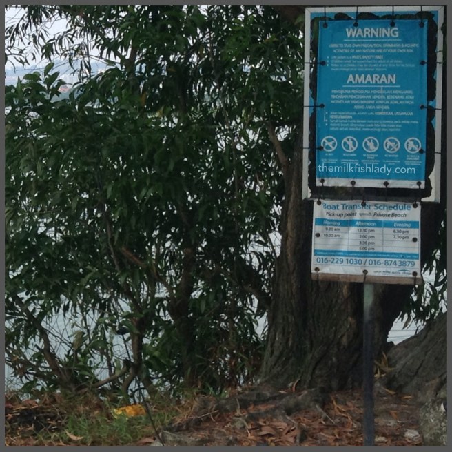 Easy to read safety instructions and warnings from the Water Sports centre